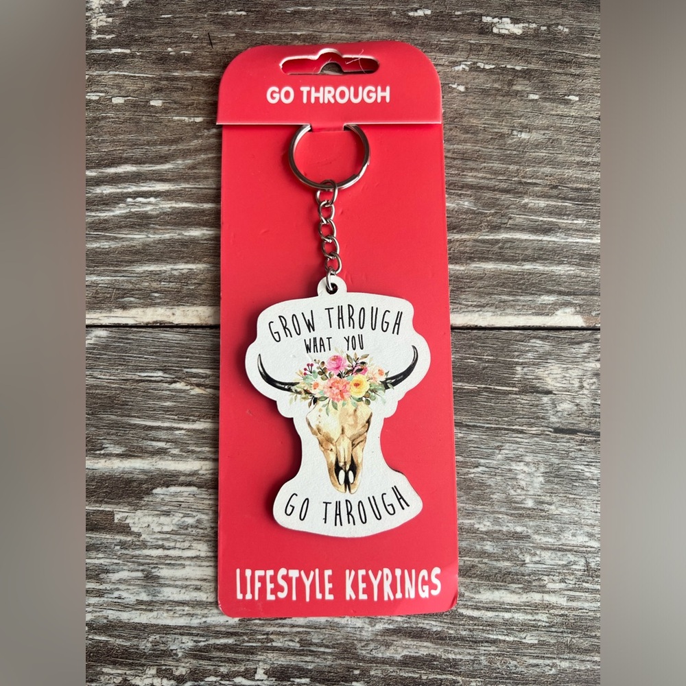 Lifestyle Keyrings Floral Bull‎ Skull Keychain Grow Through What You Go Through
